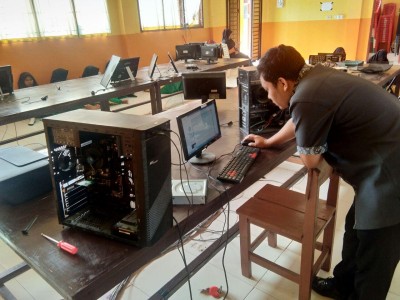 Analisis Perangkat PC