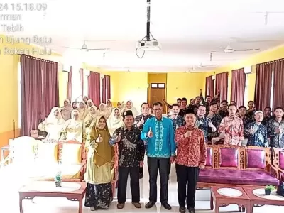 WORKSHOP BERSAMA KOMITE SEKOLAH BERSAMA PT. INDAH KIAT DALAM PENGEMBANGAN KERJASAMA DENGAN DUNIA KER
