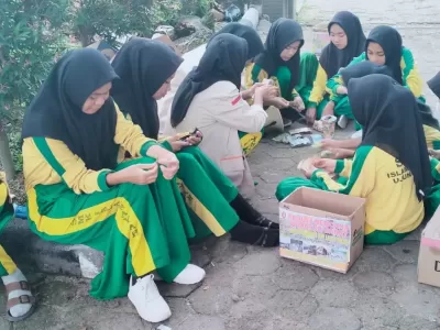 Penggalangan Dana Yang Diadakan Oleh Siswa